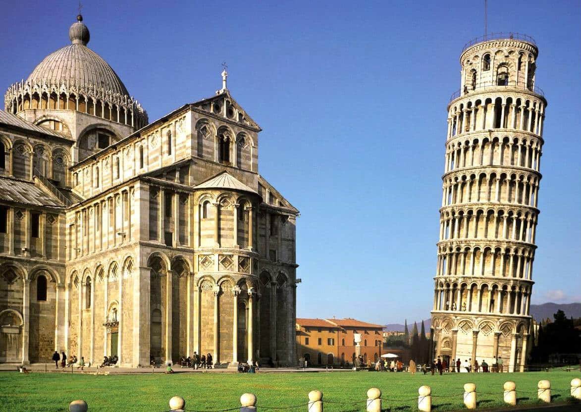 Torre de Pisa Dimensão